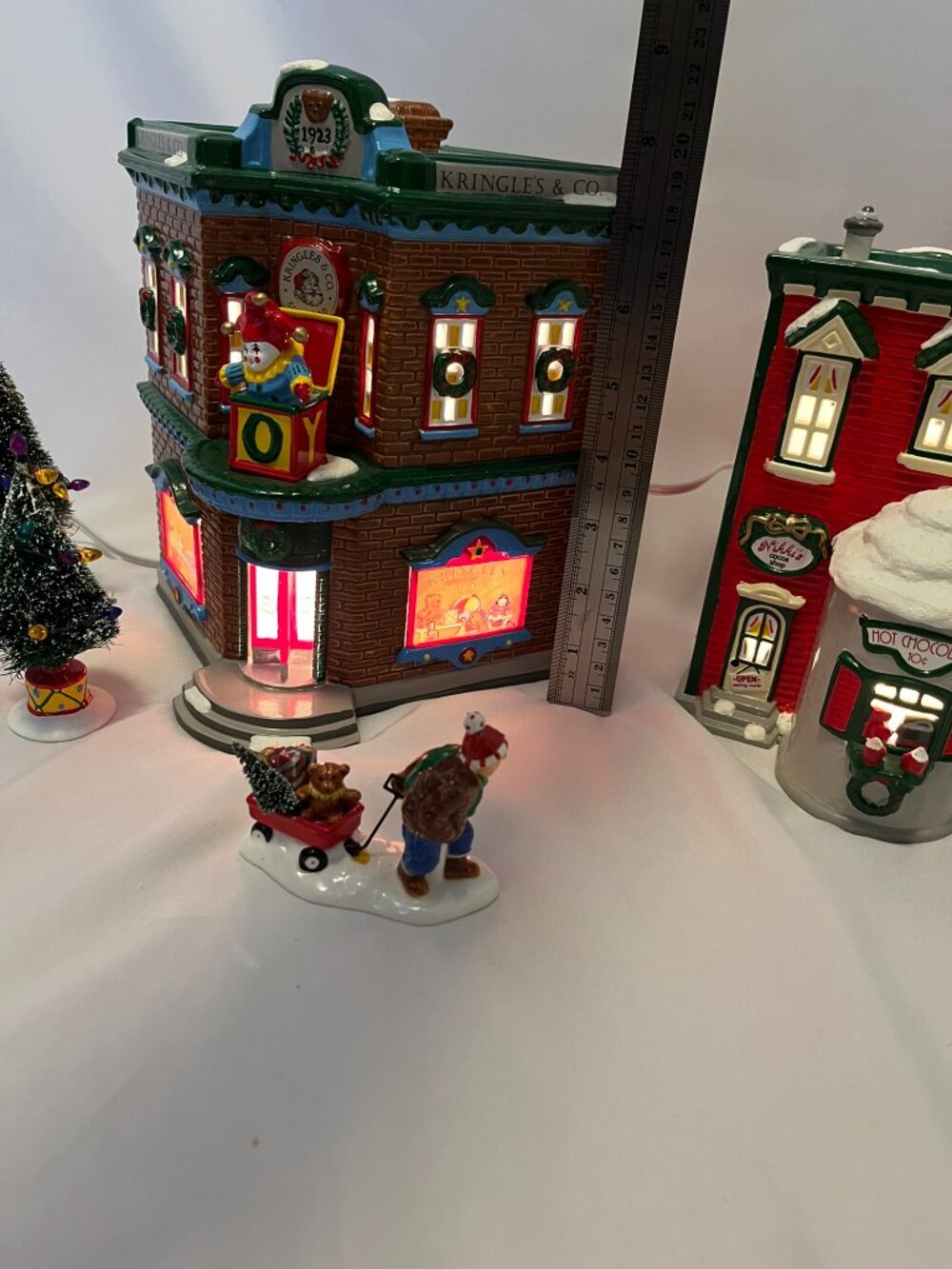 Department 56 Snow Village – “Saturday Morning Downtown” - Picture 9 of 17